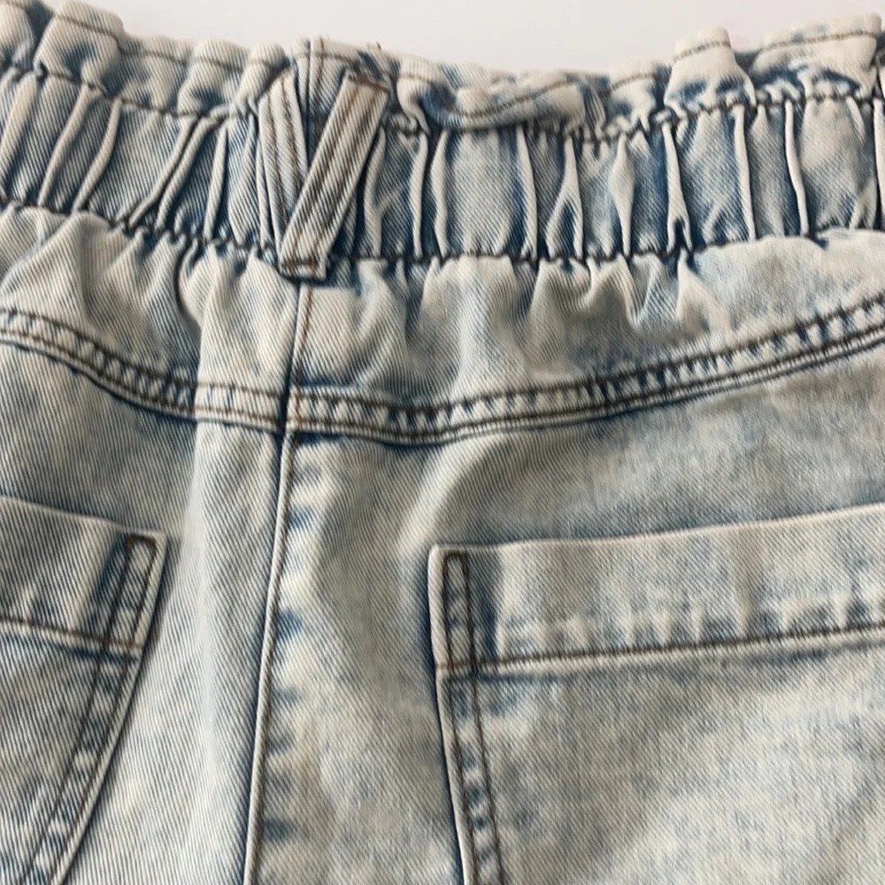 SO SUPER HI RISE DENIM SHORTS Size 11 - Picture 6 of 10